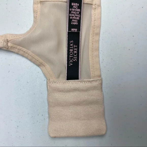 NWOT VS CREM Unlined Mesh Full-coverage Plunge, 32B. *P1034 - Picture 8 of 10